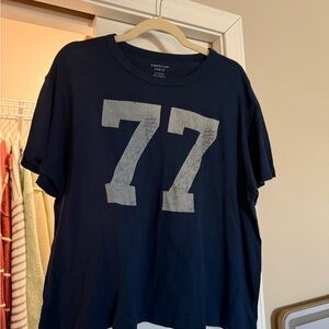 American Eagle Outfitters Men's Navy 77 Graphic Tee